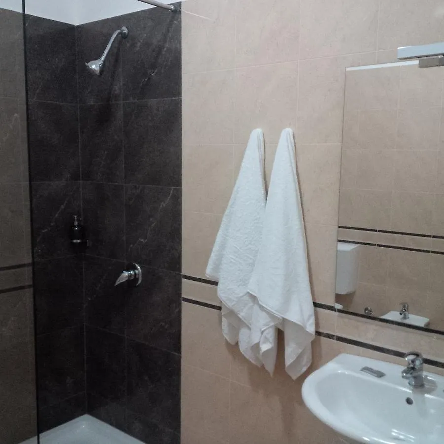דורס Herges Hotel 3*,  אלבניה